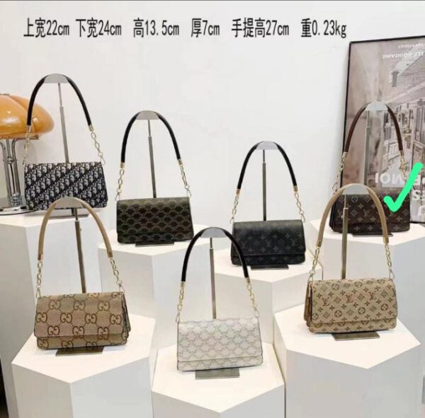 Shoulder bag