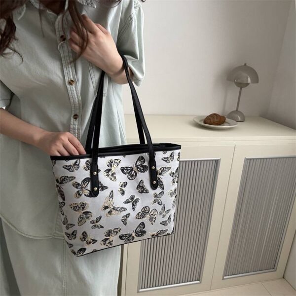 Butterfly shine Tote Bag - Image 3