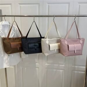 Amber  tote bag